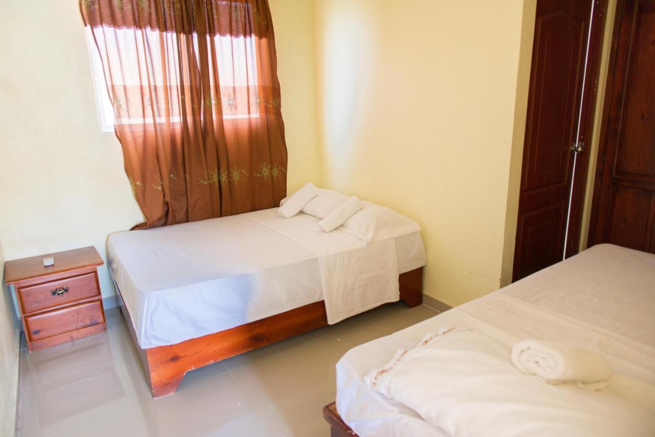 Bnb Tropical Island Aparthotel - Corales Del Sur - Santo Domingo Este La Viva Bagian luar foto