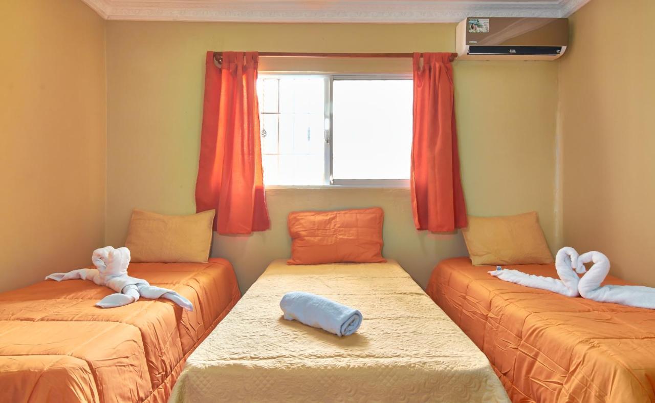 Bnb Tropical Island Aparthotel - Corales Del Sur - Santo Domingo Este La Viva Bagian luar foto